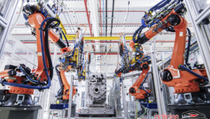 Produktionsstart der elektrischen Antriebseinheiten für den Mercedes Benz GLC bei Tochter Star Assembly Start of production of Mercedes Benz GLC electric drive units at subsidiary Star Assembly