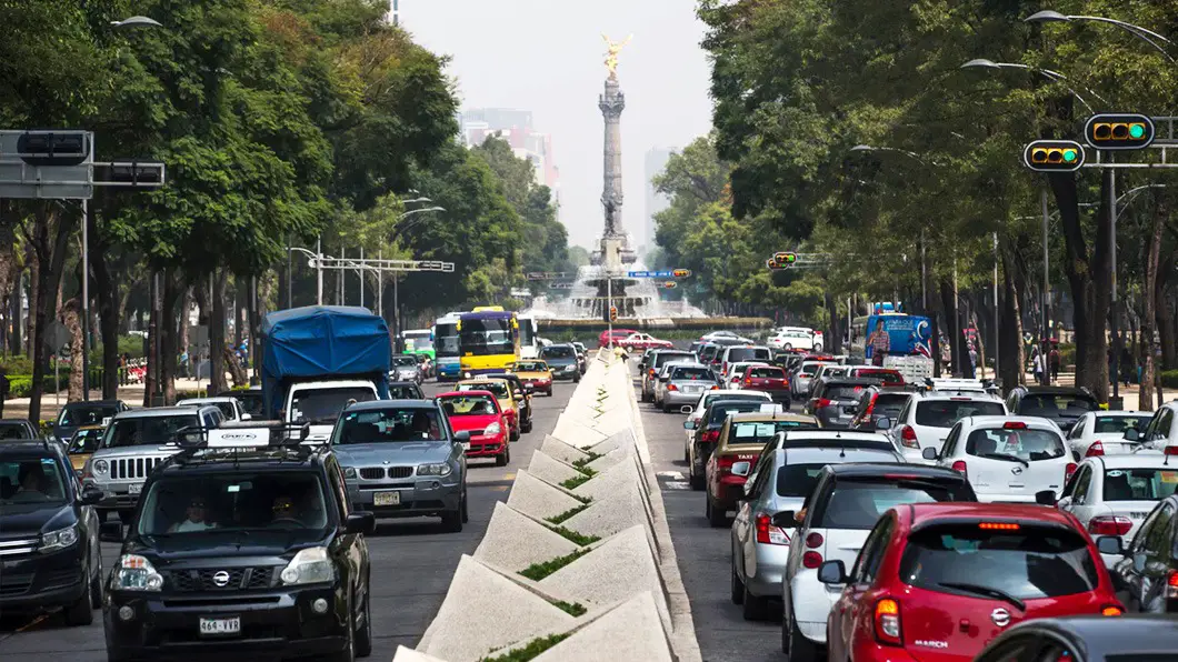 Ignorada pela Tesla, nova presidente do México promete um carro elétrico nacional