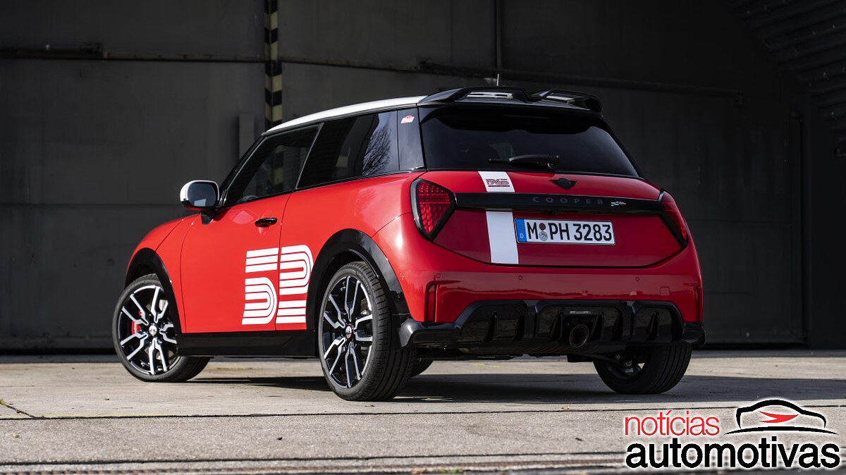 mini jcw 1965 victory edition 2