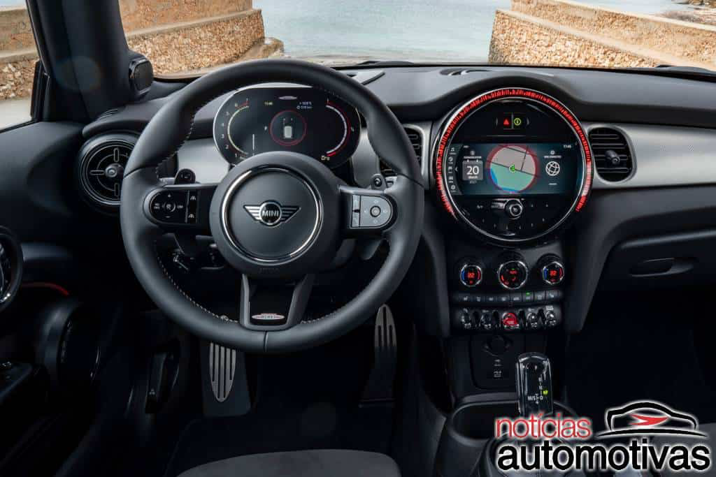 Brinquedo, MINI John Cooper Works 2022 chega por R$ 269.990 