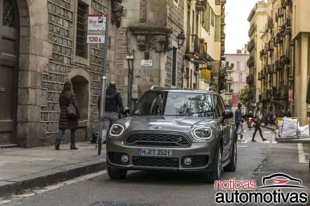 MINI vai focar em crossovers, elétricos e na China 