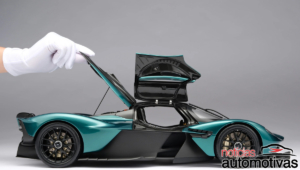 miniatura aston martin valkyrie (1)