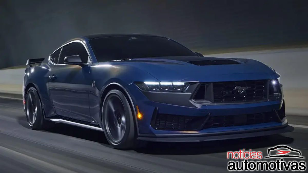 mustang dark horse 2