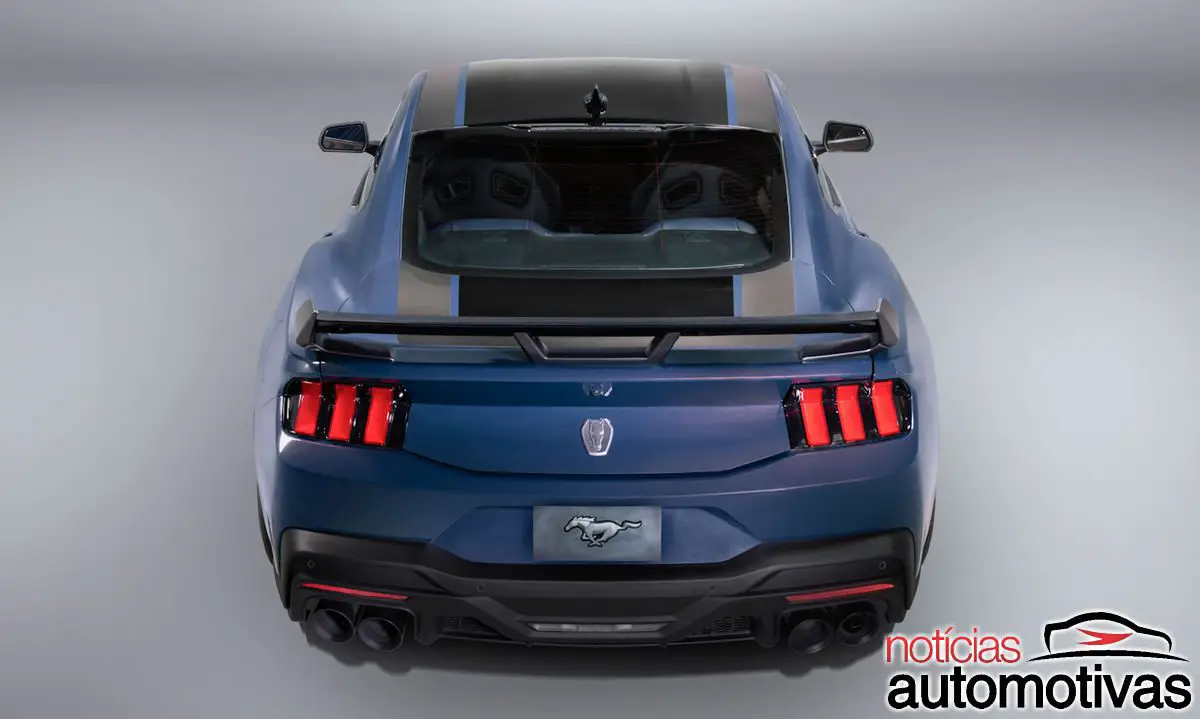 mustang dark horse 5