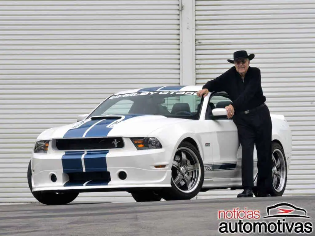 mustang shelby 12