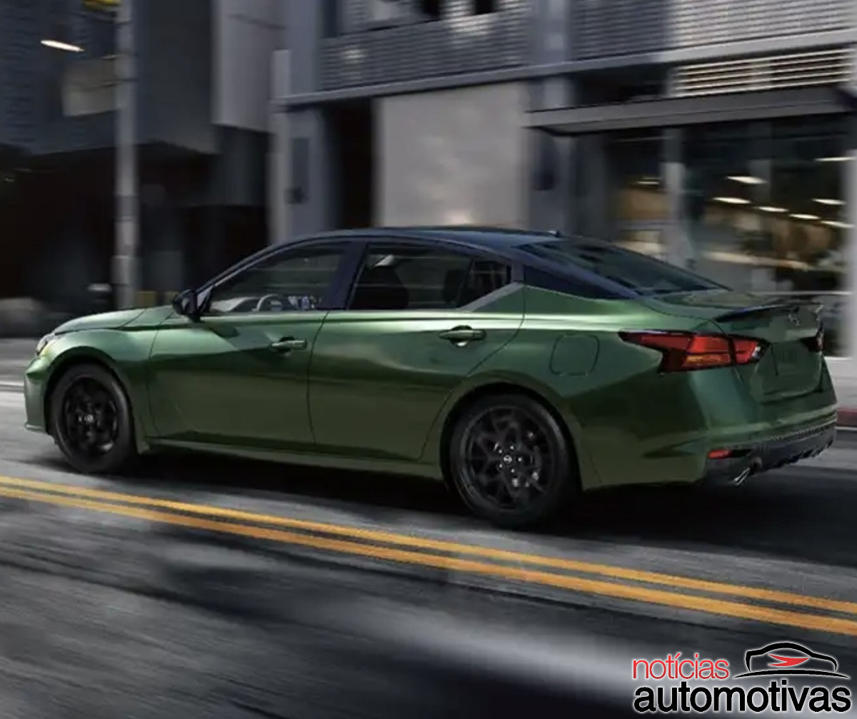 nissan altima midnight edition (1) nissan altima midnight edition (1)