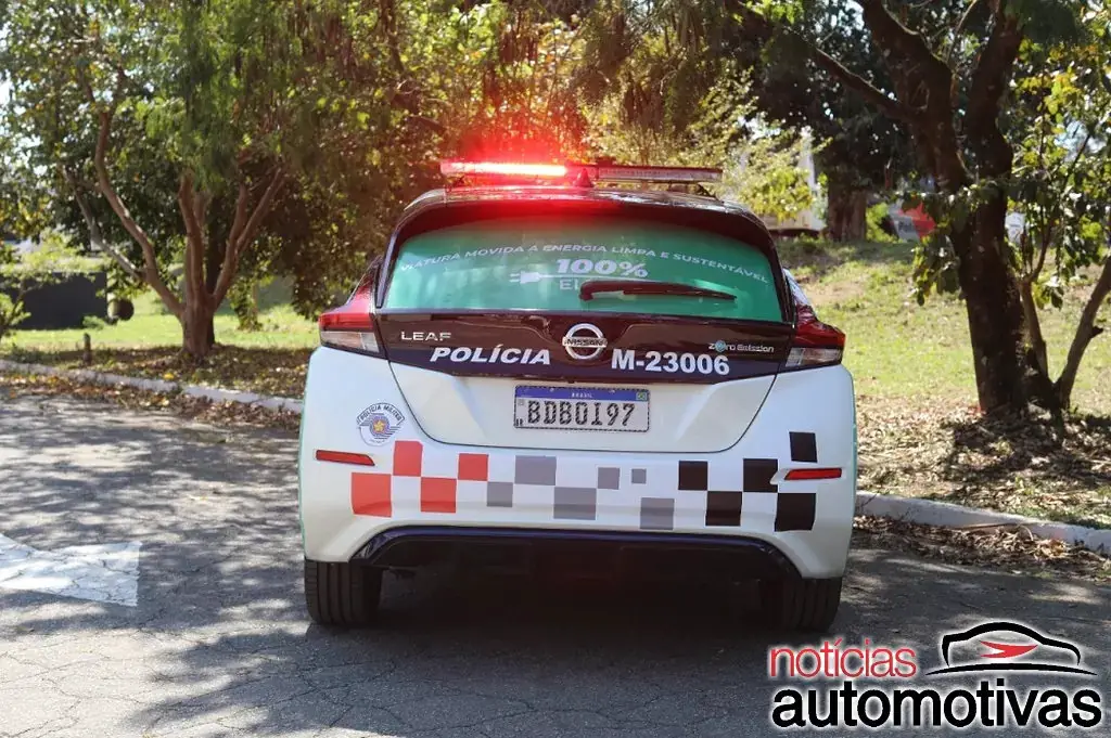 Nissan Leaf e BYD e5 iniciam testes na PM de São Paulo (vídeo) 