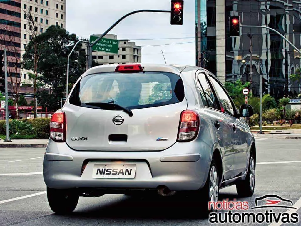 nissan march 2013 6