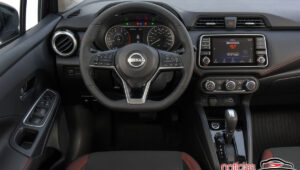 nissan versa sr 2025 4