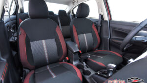 nissan versa sr 2025 5