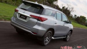 SW4 2016: versões, preços, motor, consumo, equipamento, detalhes 