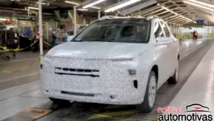 novo chevrolet sonic 4