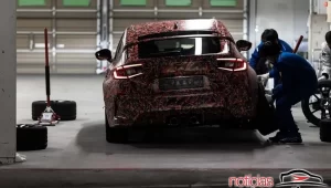 novo-honda-civic-type-r-2-300x170 Novo Honda Civic Type R acelera em Suzuka antes do lançamento