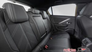 opel-astra-2022-19-300x170 Novo Astra: Opel revela novas imagens do médio alemão