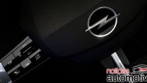 opel-astra-2022-20-300x170 Novo Astra: Opel revela novas imagens do médio alemão