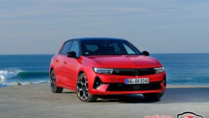 opel-astra-2022-7-1-300x170 Novo Astra: Opel revela novas imagens do médio alemão