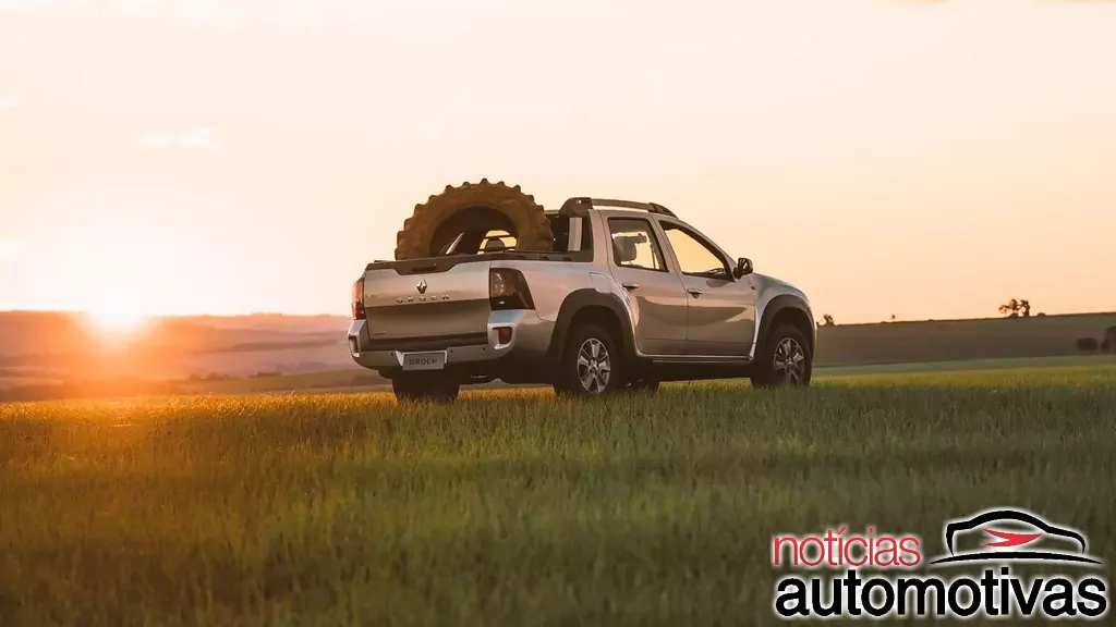 Renault Duster Oroch é flagrado com visual retocado 