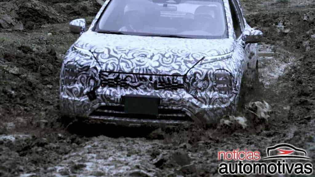 outlander-2022-2 Próximo Mitsubishi Outlander aparece em testes antes da estreia