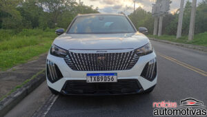 peugeot 2008 gt hybrid avaliação na (3)
