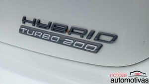 peugeot 208 gt hybrid avaliação na (19)