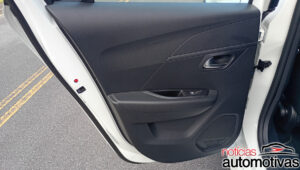 peugeot 208 gt hybrid avaliação na (28)