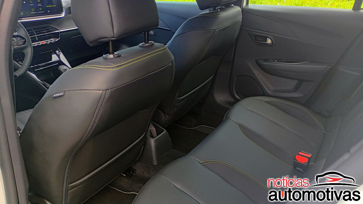 peugeot 208 gt hybrid avaliação na (29)