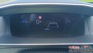 peugeot 208 gt hybrid avaliação na (37)