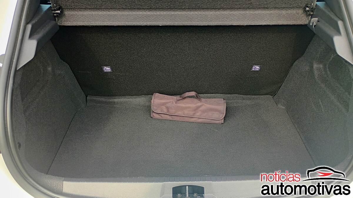 peugeot 208 gt hybrid avaliação na (46)