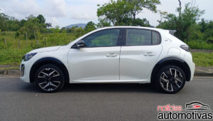 peugeot 208 gt hybrid avaliação na (6)