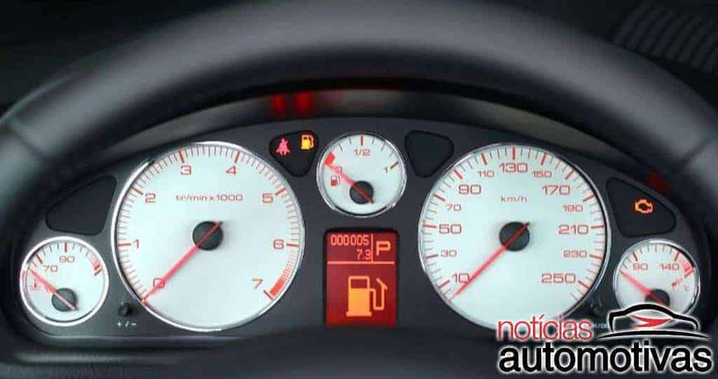 Peugeot 407: os detalhes do sedã que é raridade nas ruas