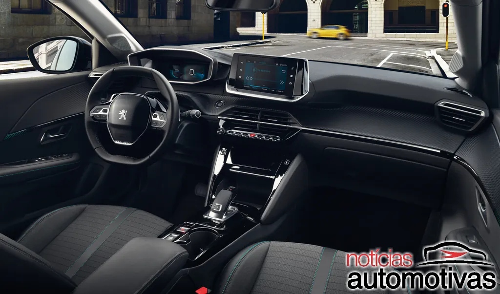 peugeot_e-208_gt_7 Peugeot e-208 GT chega ao mercado nacional por R$ 244.990