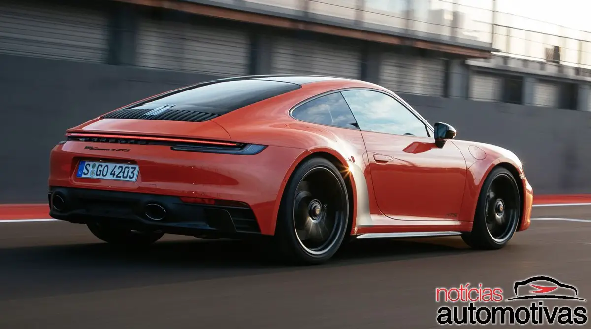 porsche 911 carrera gts (1) porsche 911 carrera gts (1)