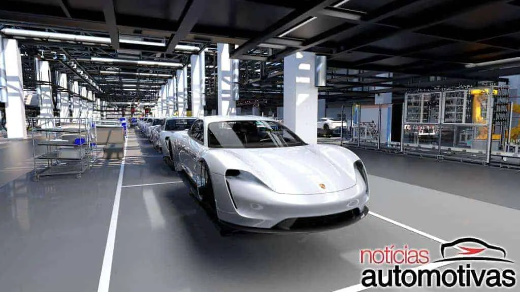 Porsche Taycan tem mais da metade dos pedidos de clientes da Tesla 