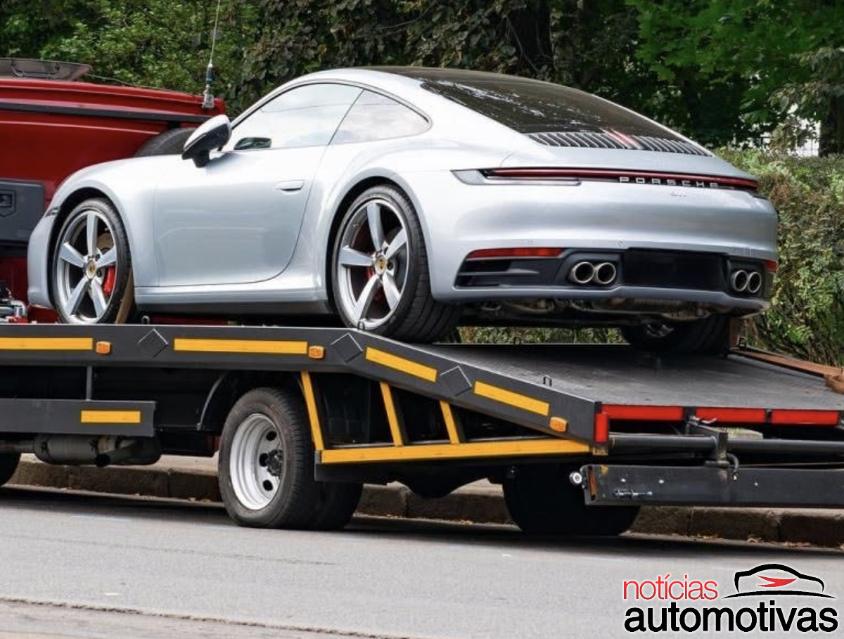 Centenas de Porsches desligam sozinhos na Rússia e ninguém sabe o motivo