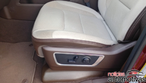 ram 1500 laramie avaliação na (20)