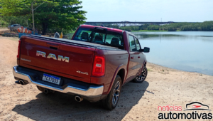 ram 1500 laramie avaliação na (3)