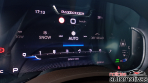 ram 1500 laramie avaliação na (30)