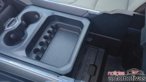 ram 1500 laramie avaliação na (37)