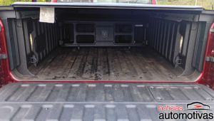 ram 1500 laramie avaliação na (43)