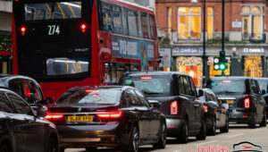 reino unido carros transito
