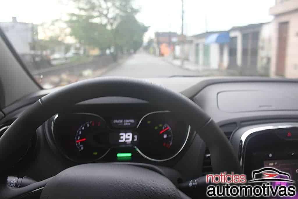 renault captur intense cvt avaliação NA 69