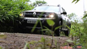 Avaliação: Renault Duster Oroch 2.0 é robusta mas deve em acabamento 