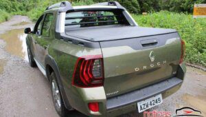 Avaliação: Renault Duster Oroch 2.0 é robusta mas deve em acabamento 