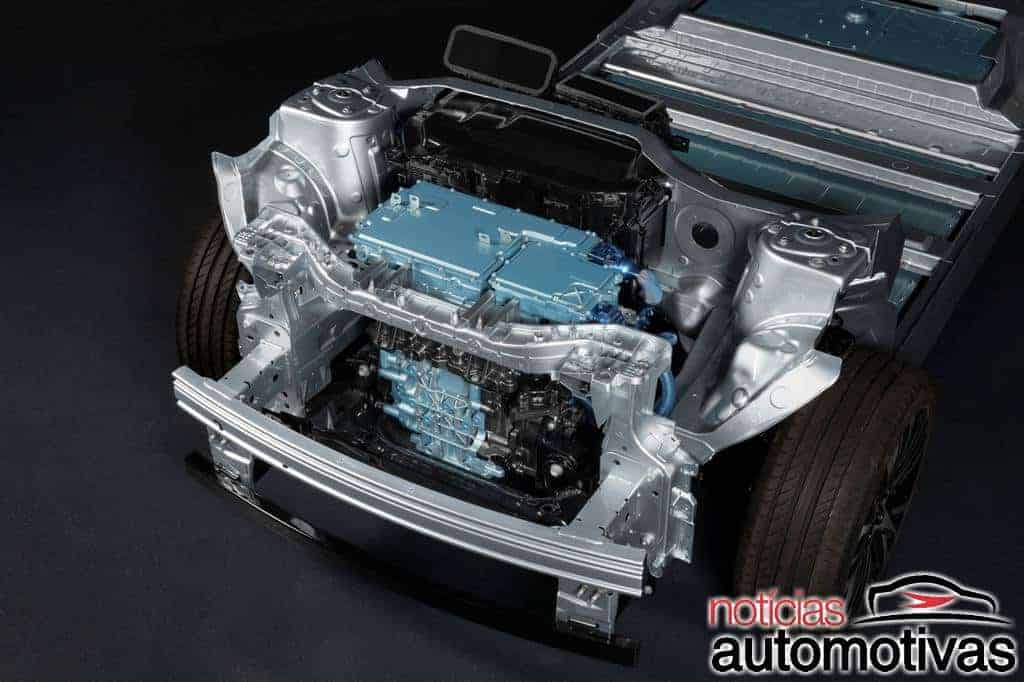 Renault Megane eVision revela plataforma CMF-EV na Europa 