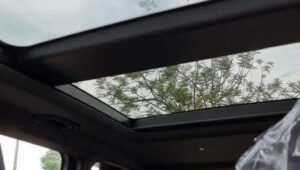 Jeep Renegade T270 Flex 4x4 aparece em desembarque nas revendas 