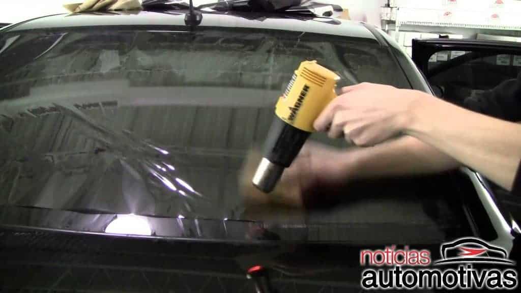 Cor escura da lataria pode influenciar na temperatura do carro? 