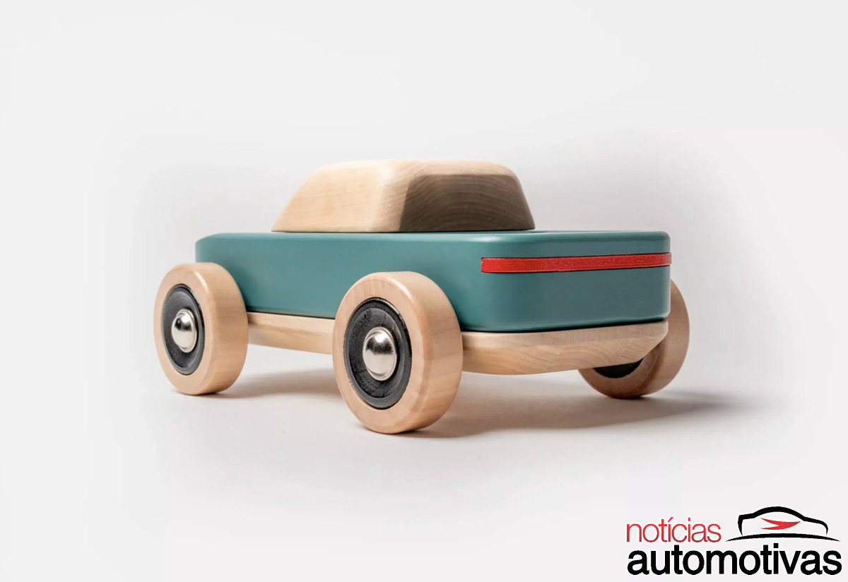 rivian brinquedo madeira (2)