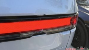 rivian leve amassada (2)