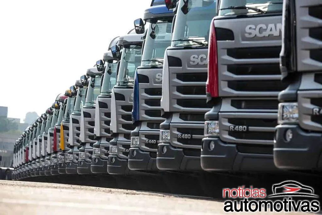 scania-patio Brasil: falta de motoristas de caminhão gera disputa com ônibus
