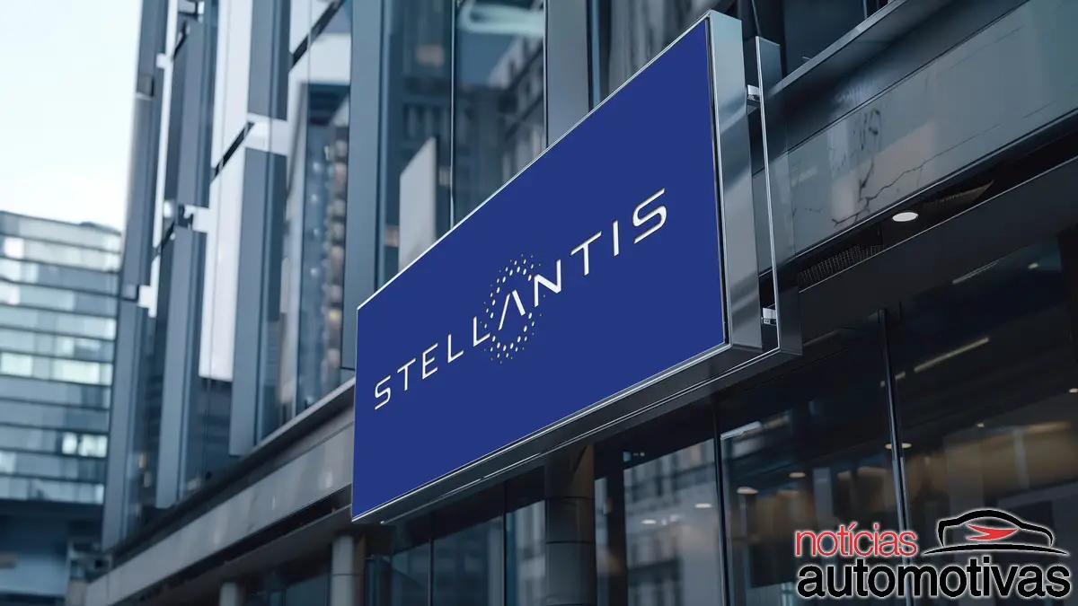 stellantis logo (1)